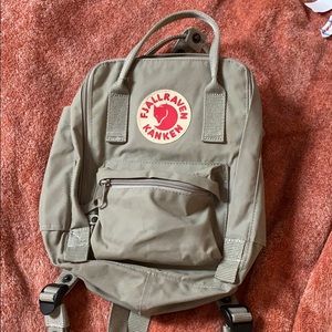 Fjallraven Kanken mini backpack